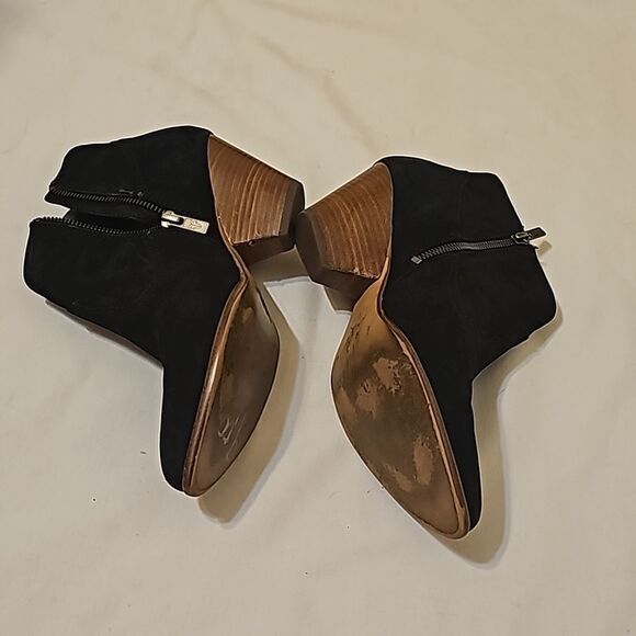 FRYE SUEDE BOOTIES Size 7 - Picture 3 of 9